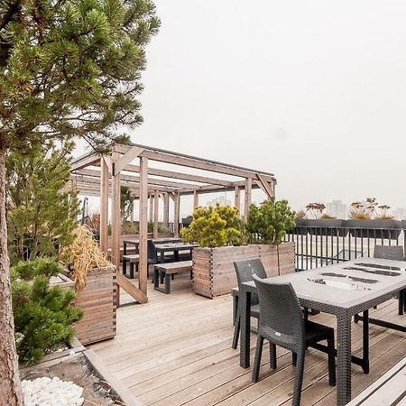 Apartments Vilnius 1 Near Center With A Roof Terrace And Parking Ngoại thất bức ảnh