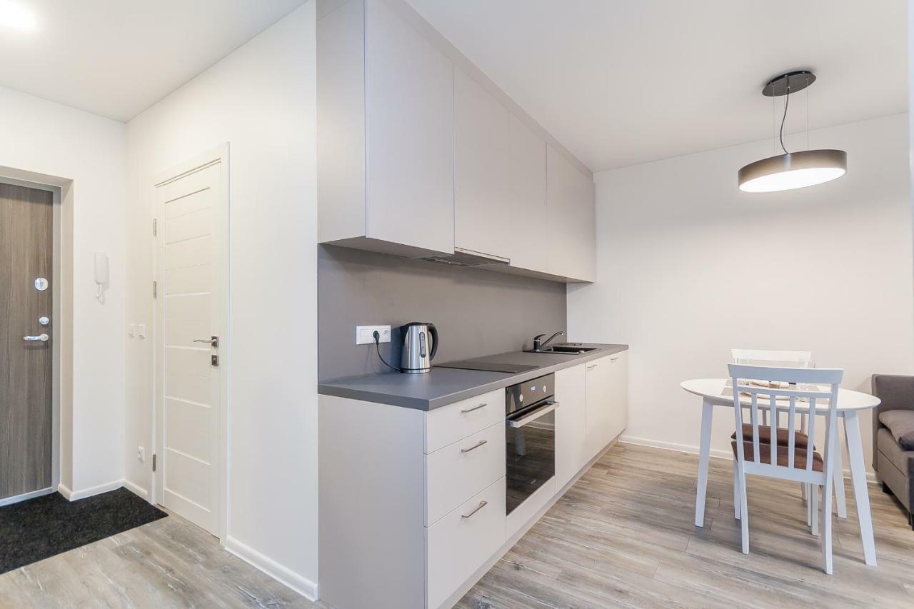 Apartments Vilnius 1 Near Center With A Roof Terrace And Parking Ngoại thất bức ảnh